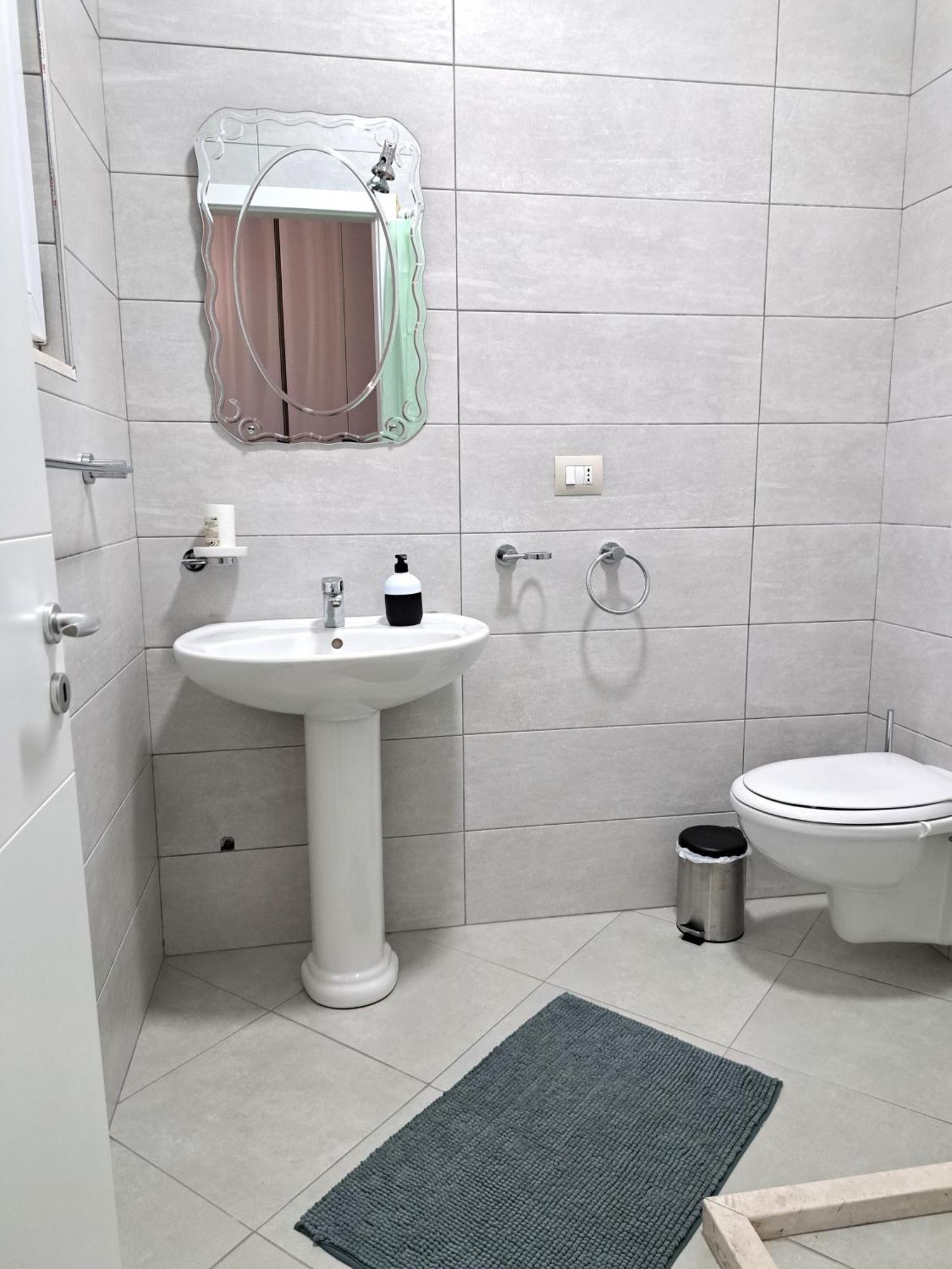 Pazari Luxury Central Apartment Тирана Экстерьер фото
